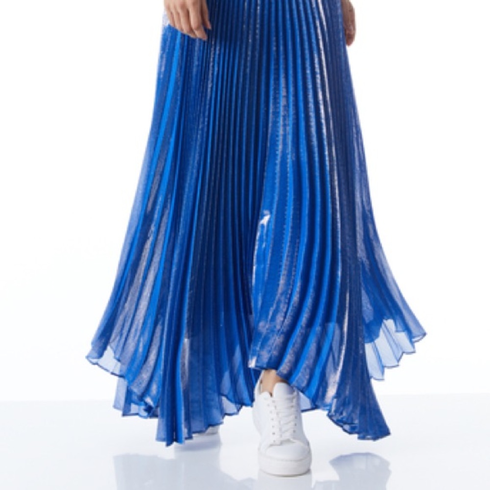Alice + Olivia NWT Katz Sunburst Maxi Skirt in Blue Shimmer